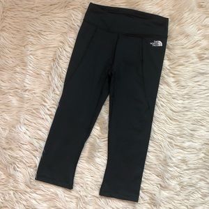 NWT North Face On The Go Crop Leggings XS Capris